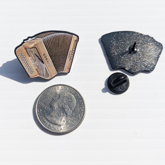 Pin Accordion Car Plate Pin for Caps Clothing Enamel Badge Pin Mexican Pin - Picture 5 of 6